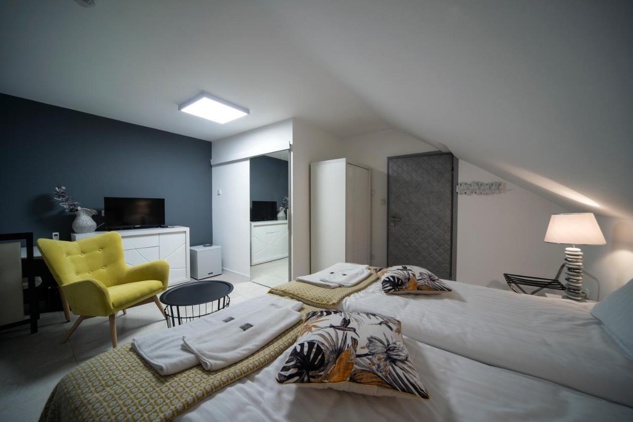 Kp Claudia Appartement Wieliczka Buitenkant foto